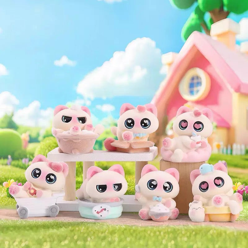 【168】Pink Siamese Cat Series Bean Charm Mystery Box Blind Box Toy