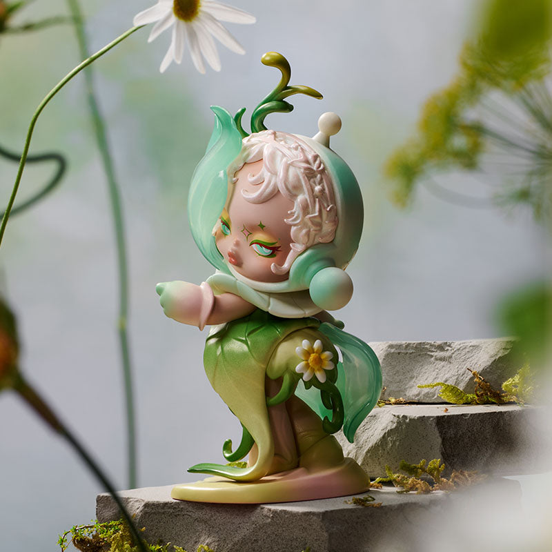 【195】SKULLPANDA - Petals in Four Acts Series Mystery Box Blind Box Toy Figure