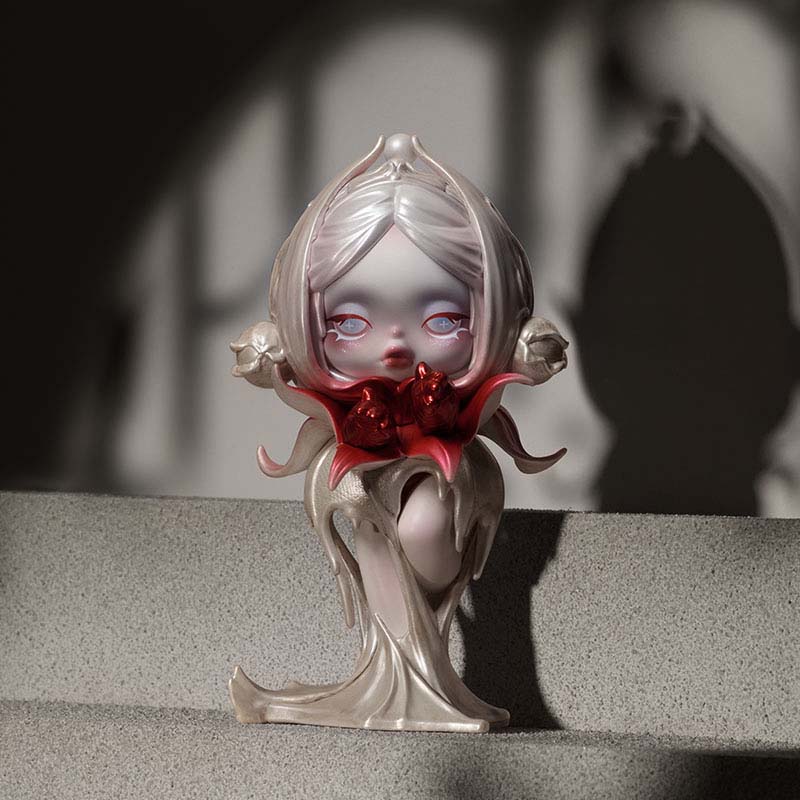 【195】SKULLPANDA - Petals in Four Acts Series Mystery Box Blind Box Toy Figure