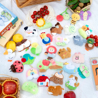 【Fluffy】Pulling the Carrot Childhood Farm Plush Fridge Magnet Mystery Bag Blind Bag