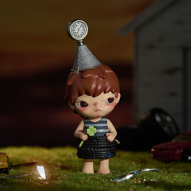 【045】Hirono - Echo Series Mystery Box Blind Box Toy Figure