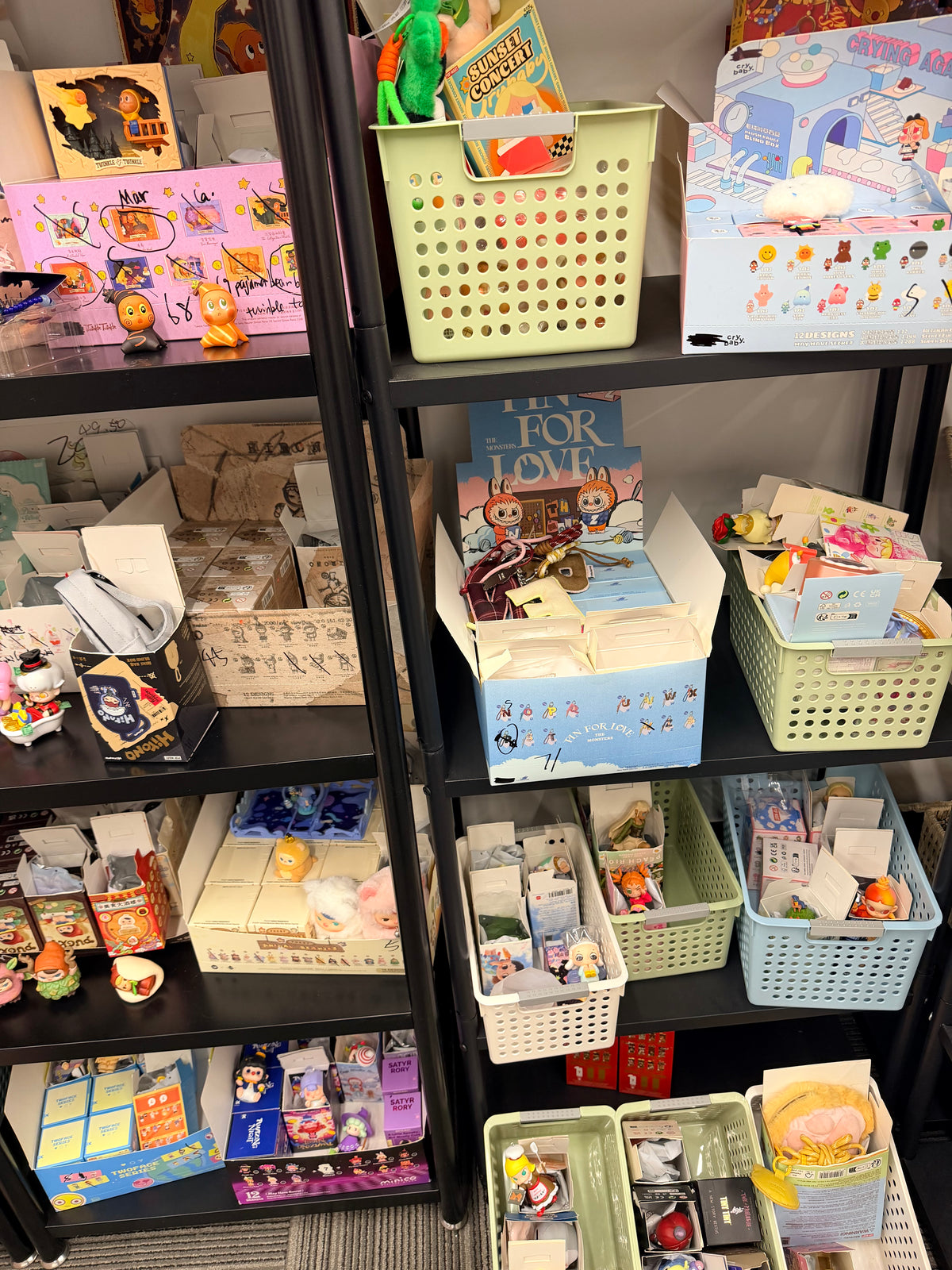 【$33 Pick 3 on LIVE】Free Shipping Toy Figure Promotion