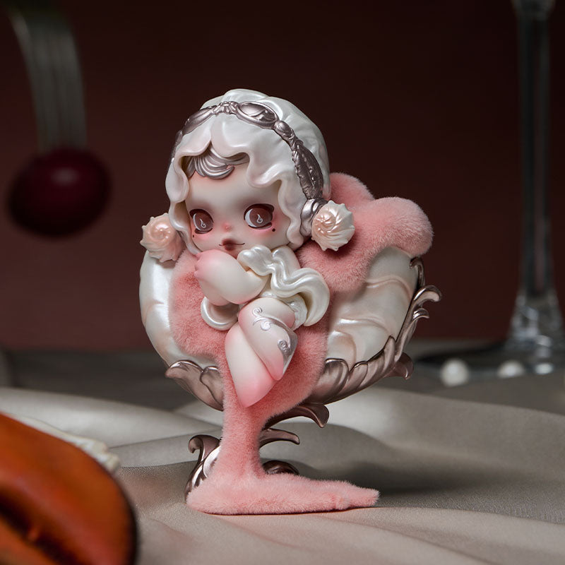 【162】SKULLPANDA - The Feast Begins Series Mystery Box Blind Box Toy Figure