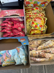 【Pick 3 on LIVE】Free Shipping Toy Figure Promotion