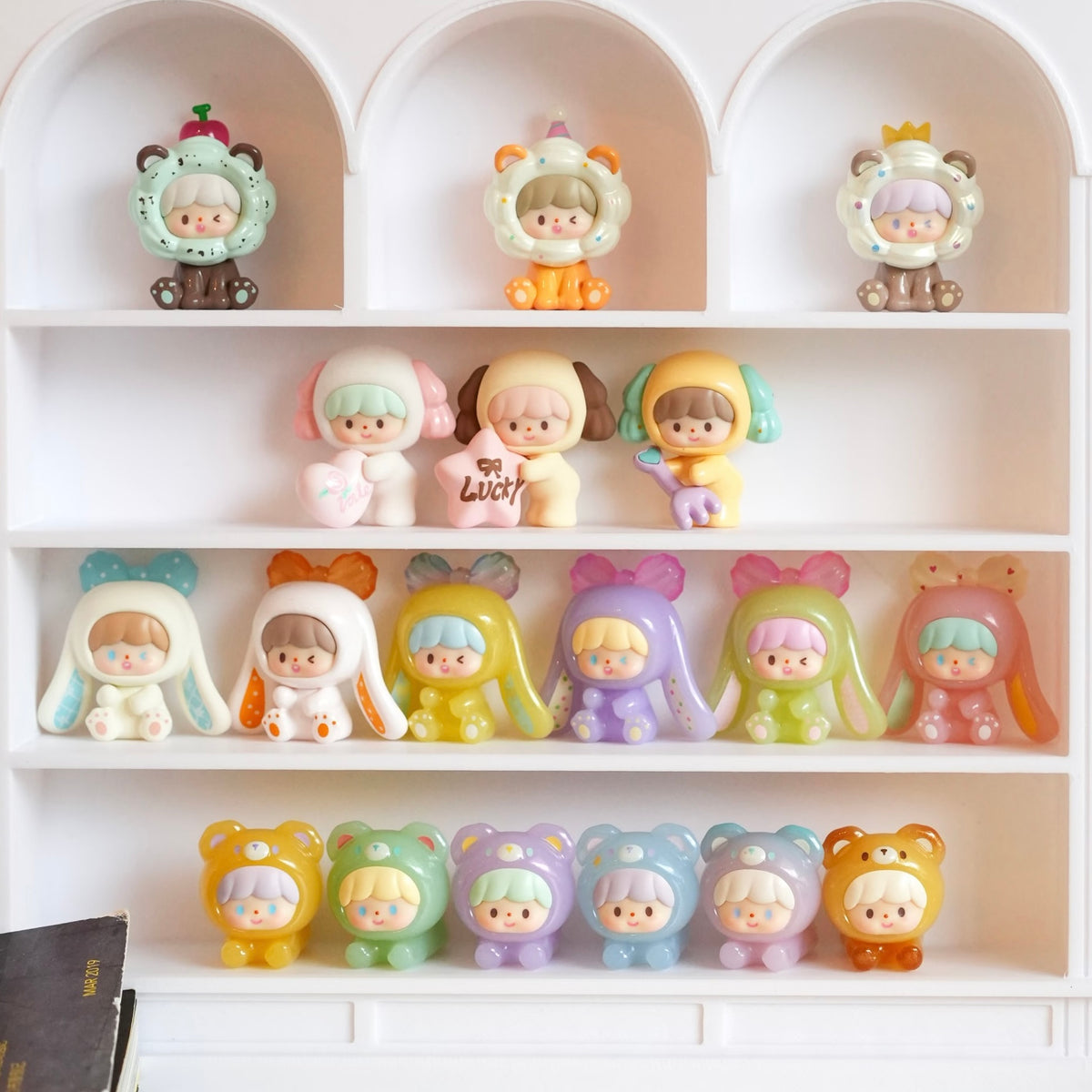 【207】 zZoton Bean UliUli - Sweet Cream Series Bean Charm Mystery Bag Blind Bag Mini Toy Figure