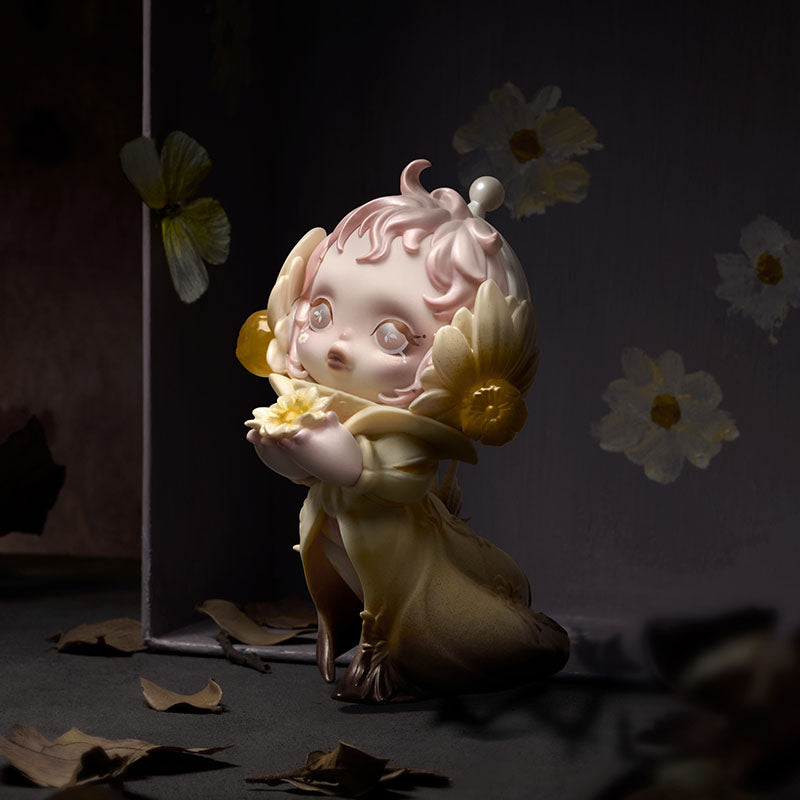 【195】SKULLPANDA - Petals in Four Acts Series Mystery Box Blind Box Toy Figure