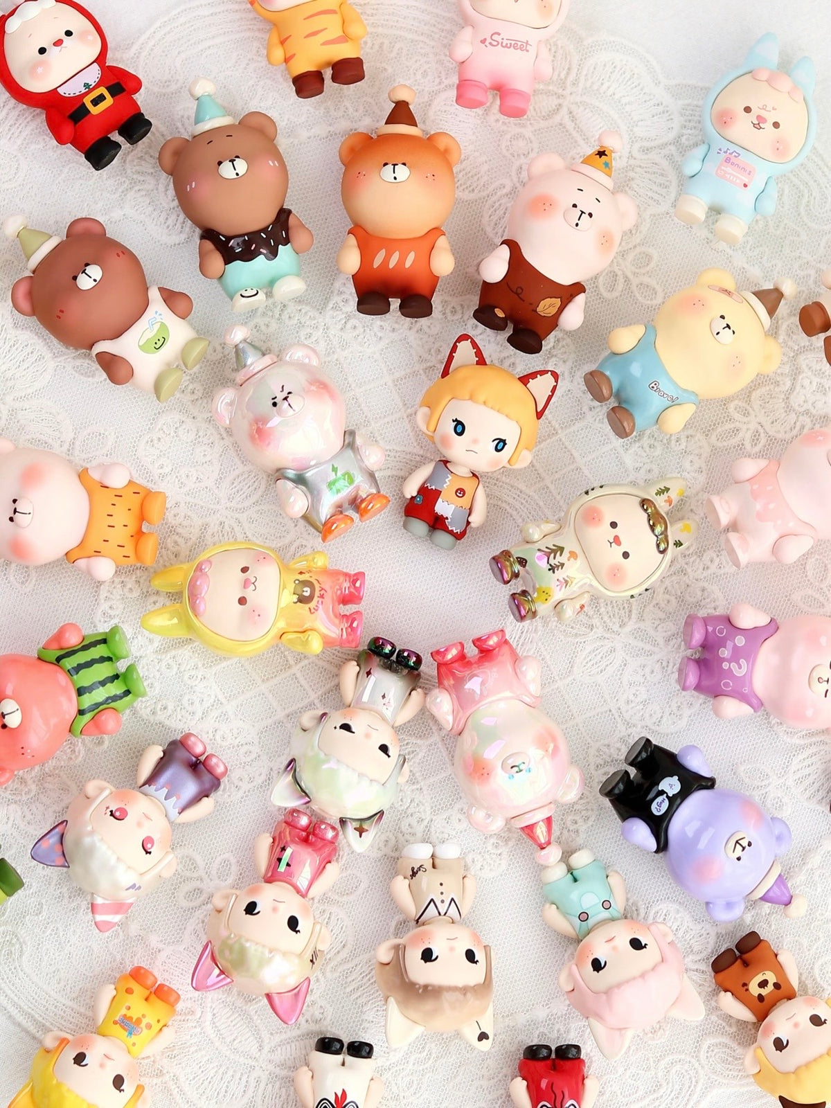 【180】Bonini Bean - Let’s be Free Series Mystery Box Blind Box Mini Toy Figure
